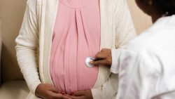 من علامات الحمل عدم نزول السائل تجارب